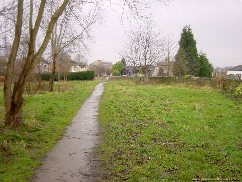 Walton Locks, Barnsley Canal