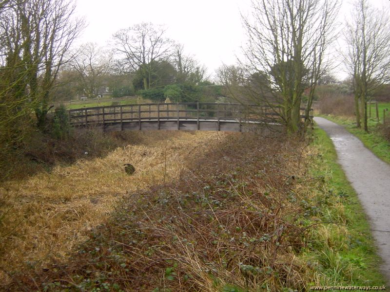 footbridge across Barnsley Canal