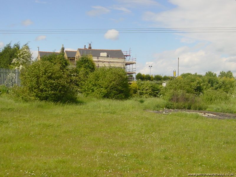 Burton Bridge, Barnsley Canal