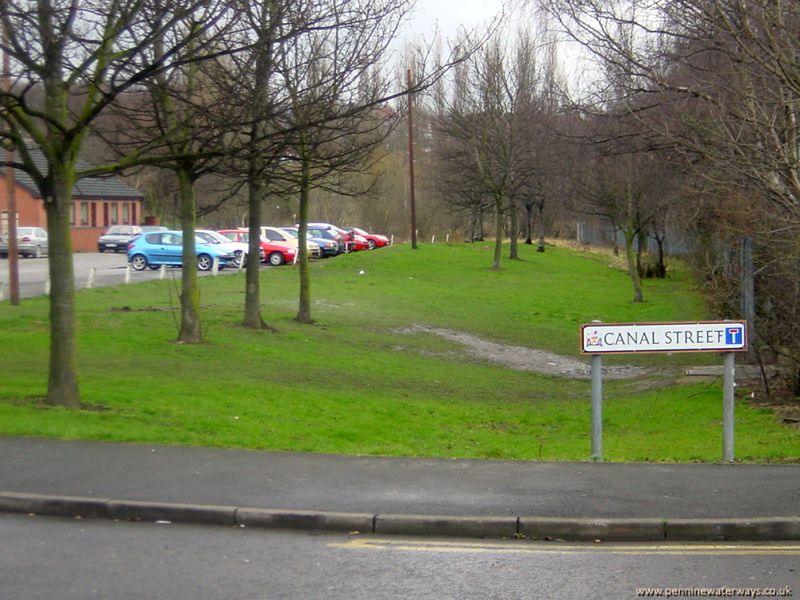 Canal Street, Barnsley Canal