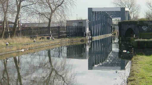 Barton Swing Aqueduct