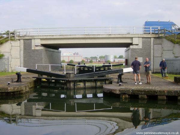 Pomona Lock