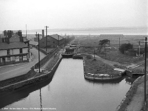 Runcorn Locks, Bridgewater Canal