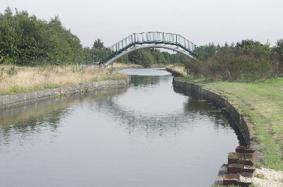 Lingards Footbridge