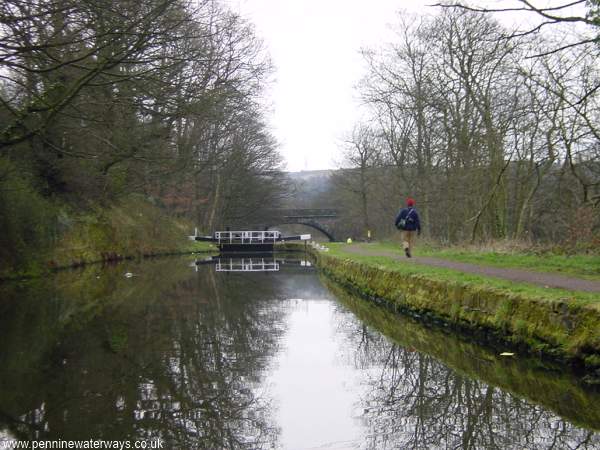 Longlees Lock, Calder and Hebble Navigation