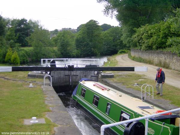 Cooper Bridge Lock, Calder and Hebble Navigation