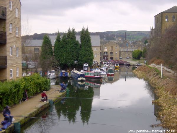 Kirkham Turn, Sowerby Bridge, Calder and Hebble Navigation