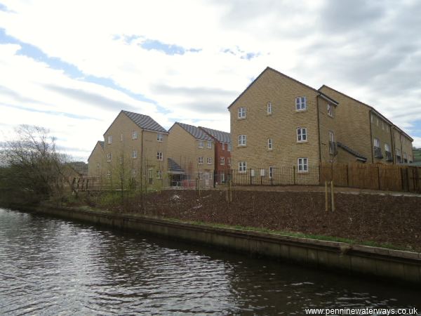 Near Brewery Bridge, Calder and Hebble Navigation