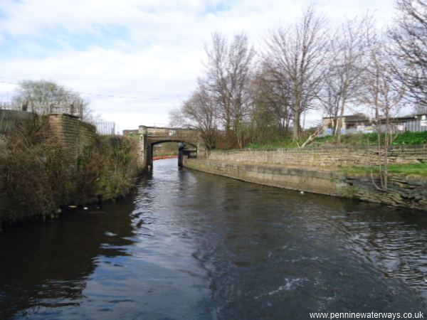 Greenwood Flood Lock, Calder and Hebble Navigation Greenwood Flood Lock, Calder and Hebble Navigation