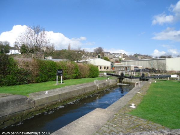 Battyeford Lock, Calder and Hebble Navigation