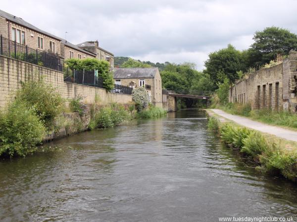 Canal Mills Bridge, Calder and Hebble Navigation