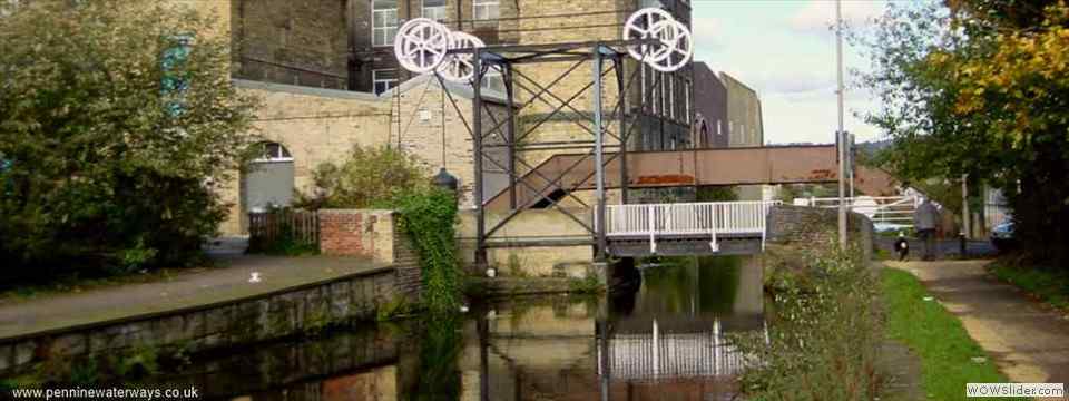 Huddersfield Broad Canal