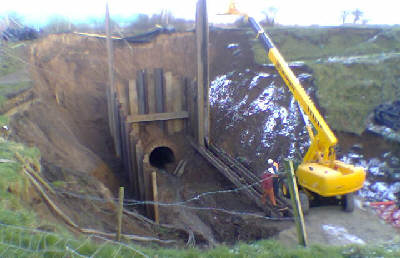 Boarshaw embankment slippage - Photo: British Waterways