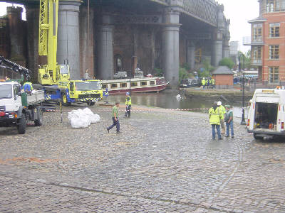 Bridgewater Canal, Castlefield - Photo: Pennine Waterways Bridgewater Canal, Castlefield - Photo: Pennine Waterways
