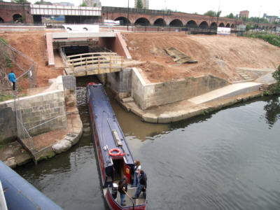 Margaret Fletcher Tunnel, Manchester Bolton and Bury Canal