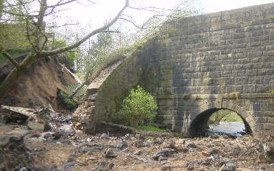 Rochdale Canal Breach, Irk Aqueduct - Photo: Pennine Waterways