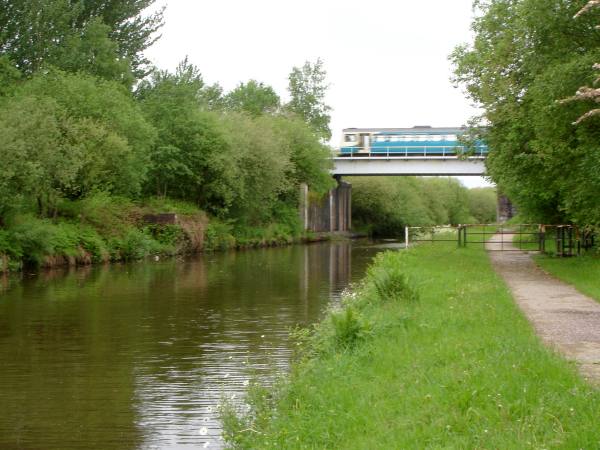 railway bridge, Leigh Branch, Leeds and Liverpool Canal
