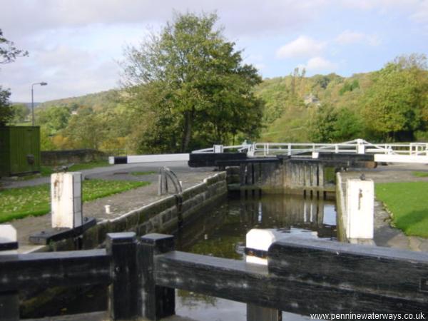 Bingley 3-rise staircase locks Bingley 3-rise staircase locks