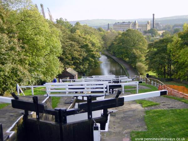 Bingley 5-rise staircase locks, looking down