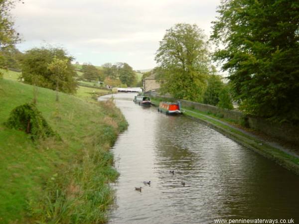 east from Parson's Bridge, Kildwick