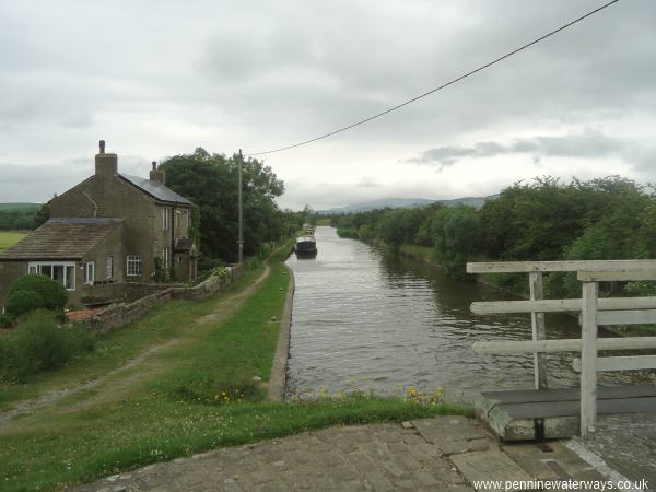 Bank Newton Locks