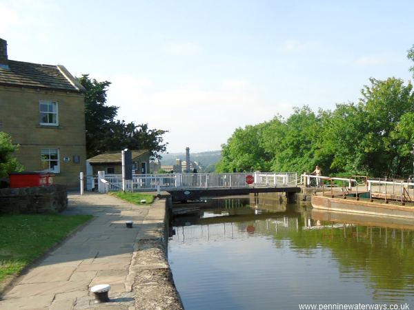 swing bridge above the Bingley staircase locks