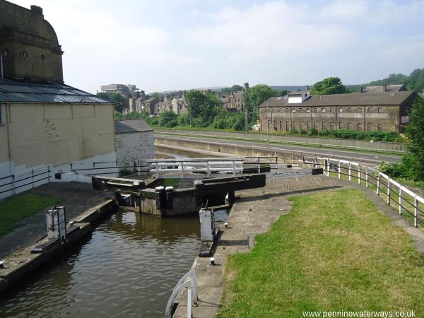 Bingley 3-rise staircase locks Bingley 3-rise staircase locks