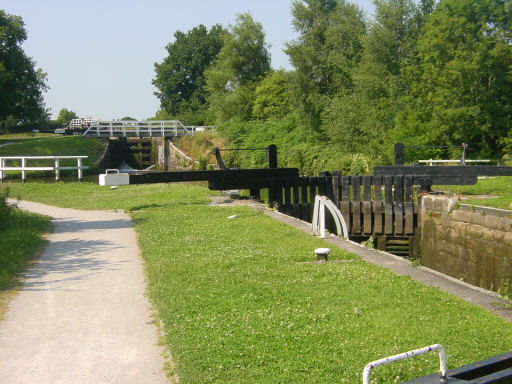 Lock 64, Johnsons Hillock. Lock 64, Johnsons Hillock.