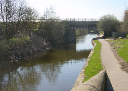 Railway bridge and Lock 85, Wigan