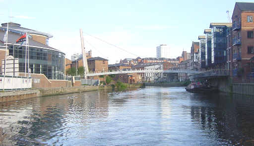 Footbridge, Tetley Brewery Wharf 