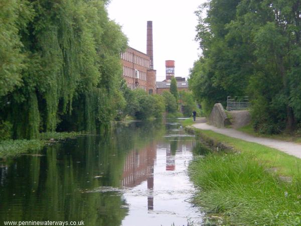 west from Wellington Road bridge