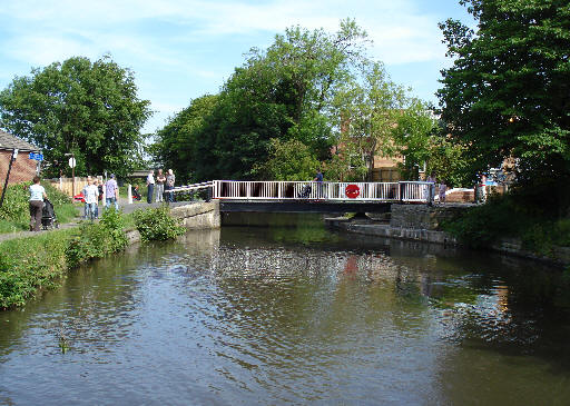 Shaws Swing Bridge, Maghull Shaws Swing Bridge, Maghull