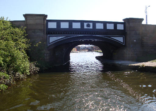 Boundary Bridge to Leigh Bridge Boundary Bridge to Leigh Bridge