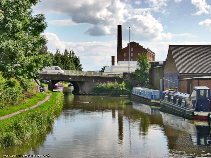 Buxton Road Bridge, Macclesfield Canal