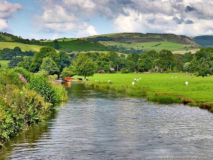 Teggs Nose from Lyme Green Teggs Nose from Lyme Green, Macclesfield Canal