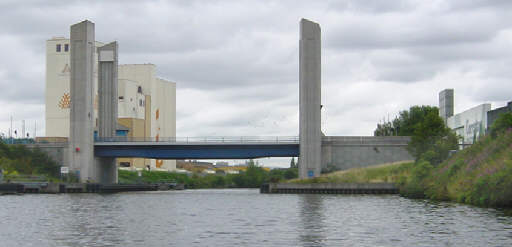 Centenary Way lift bridge on the Manchester Ship Canal