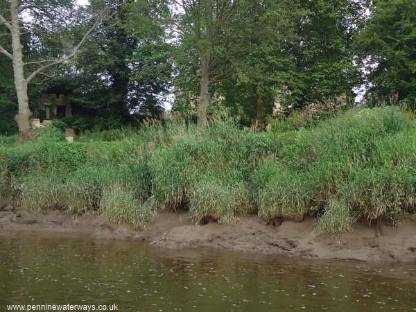 Moreby Hall, River Ouse Moreby Hall, River Ouse