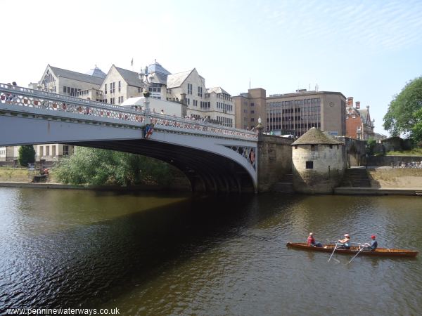 Lendal Bridge, York, River Ouse Lendal Bridge, York, River Ouse
