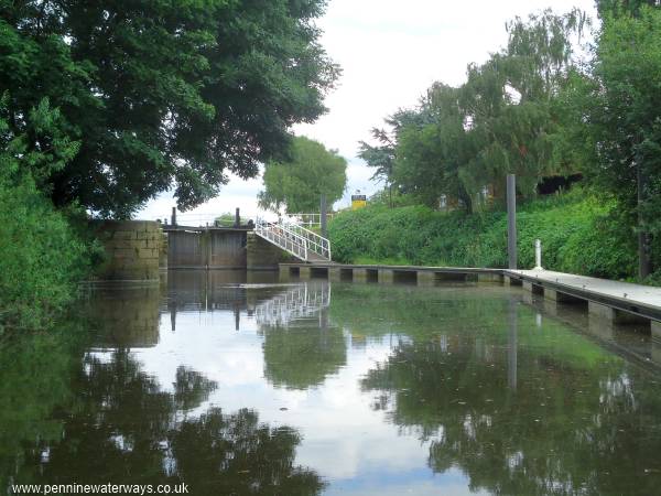 Beal Lock, River Aire Beal Lock, River Aire