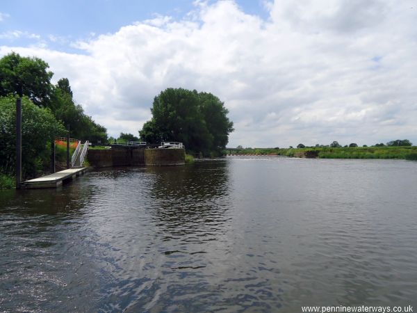 Beal Lock, River Aire Beal Lock, River Aire