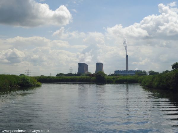 Kellington Marsh, River Aire Kellington Marsh, River Aire