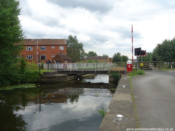 Selby Swing Bridge, Selby Canal