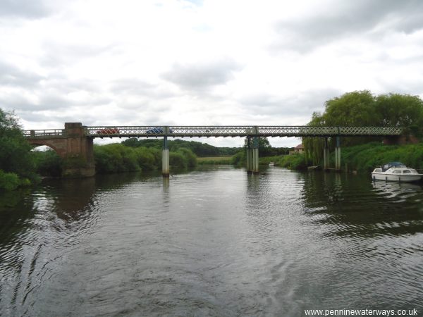 Aldwark Toll Bridge, River Ure Aldwark Toll Bridge, River Ure