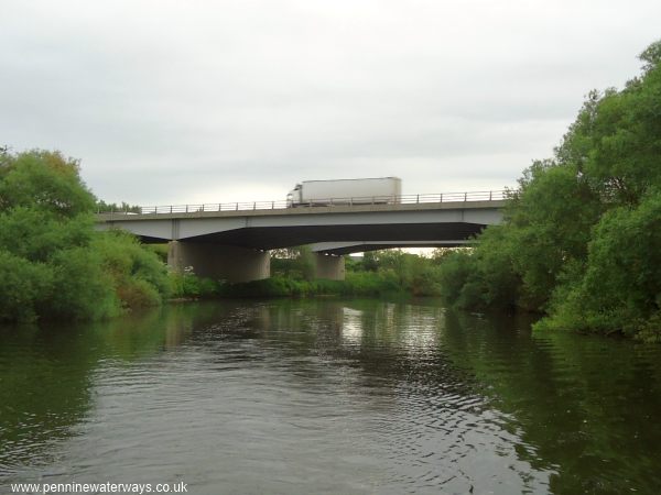 Arrows Bridge, River Ure Arrows Bridge, River Ure