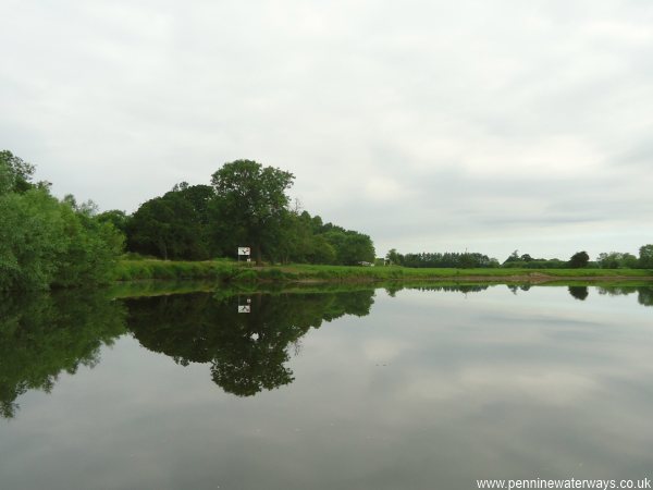 entrance to Ripon Canal, River Ure