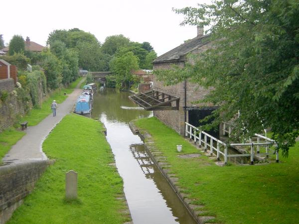 Macclesfield Canal