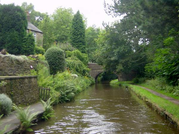 Plucks Bridge