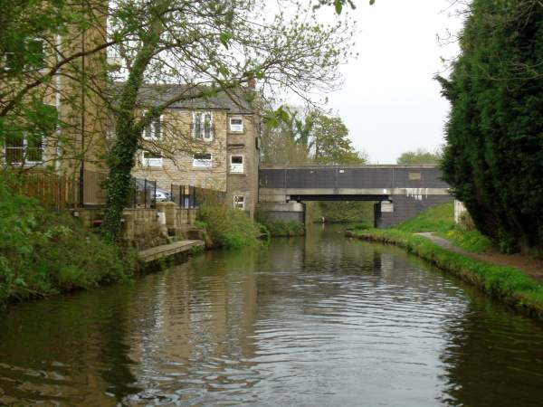 Holehouse Fold Bridge, Romiley