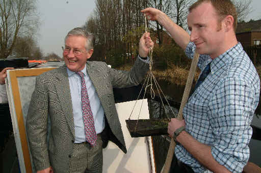 Photo: British Waterways - Rt Hon Michael  Meacher with British Waterways Ecologist, Jason Leach