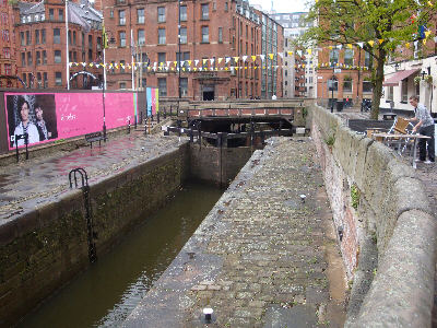 Lock 87 - access is from the other side via the footbridge